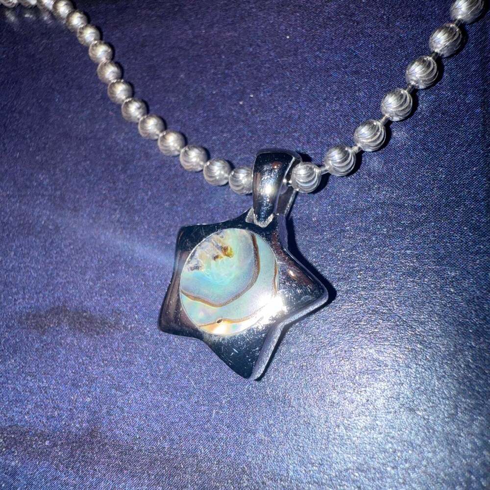 Y2K Silver Star Abalone Shell Pendant Necklace